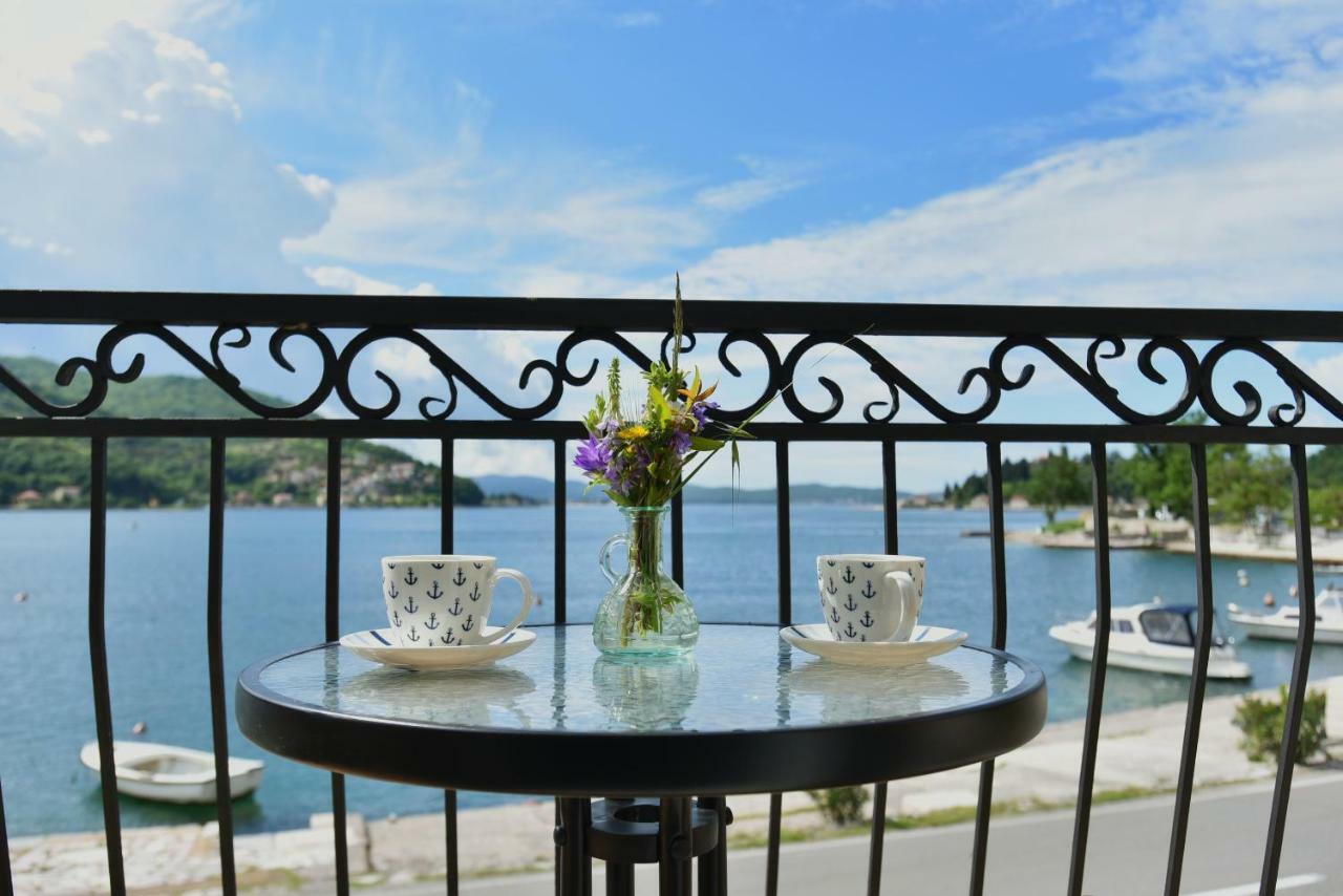 Hajdi Villa Kamenari Bagian luar foto