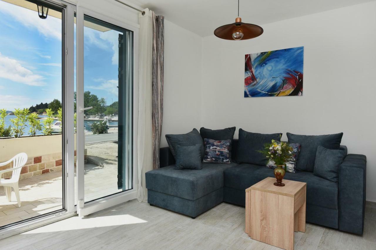 Hajdi Villa Kamenari Bagian luar foto